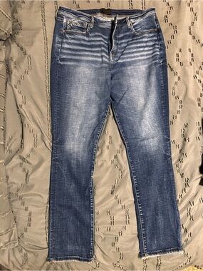 BKE Black Women's Straight-Leg Jeans in Medium Faded Blue